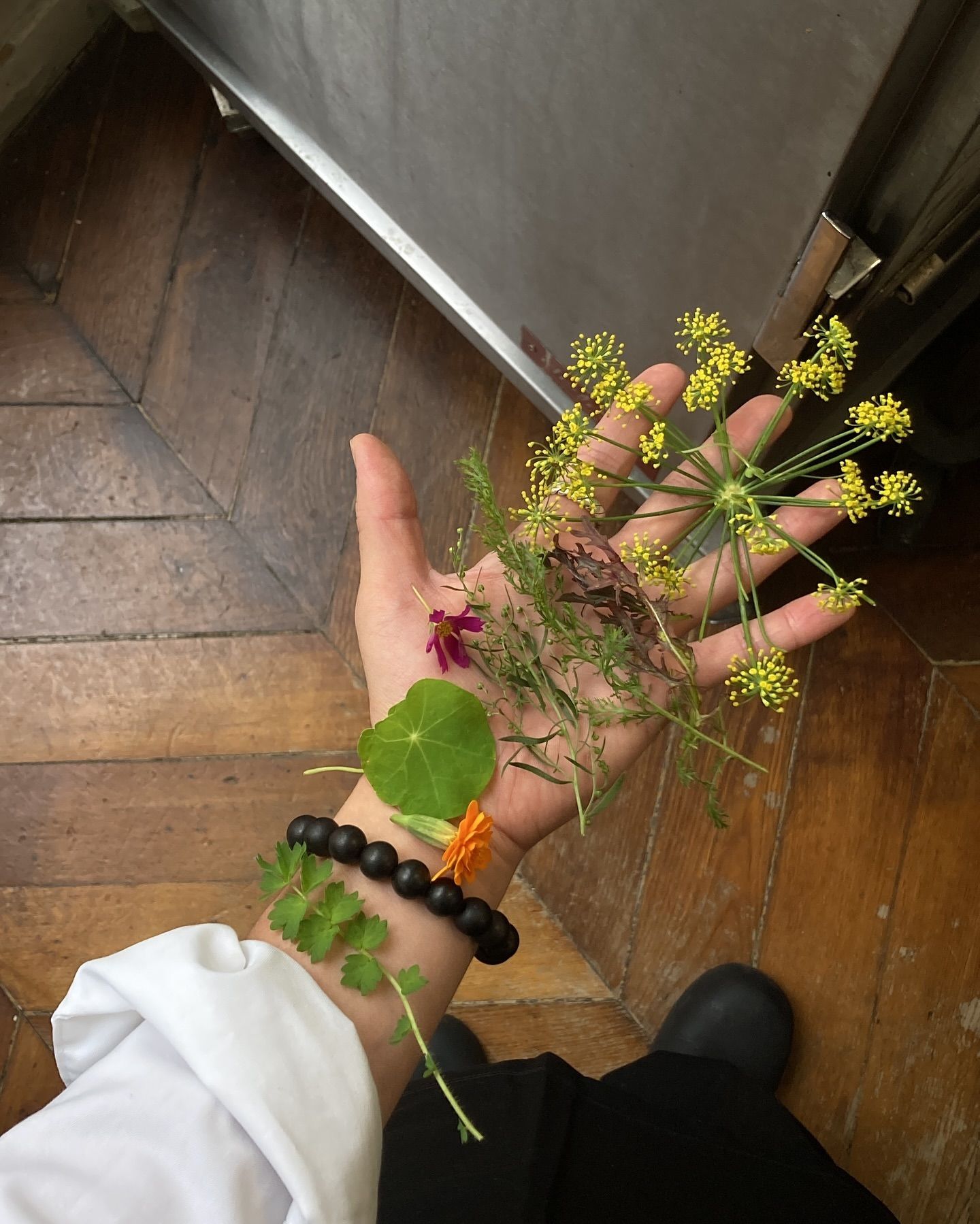 누군가를 위해서 요리하는 행위, 그게 너무 좋아요 — Look 9